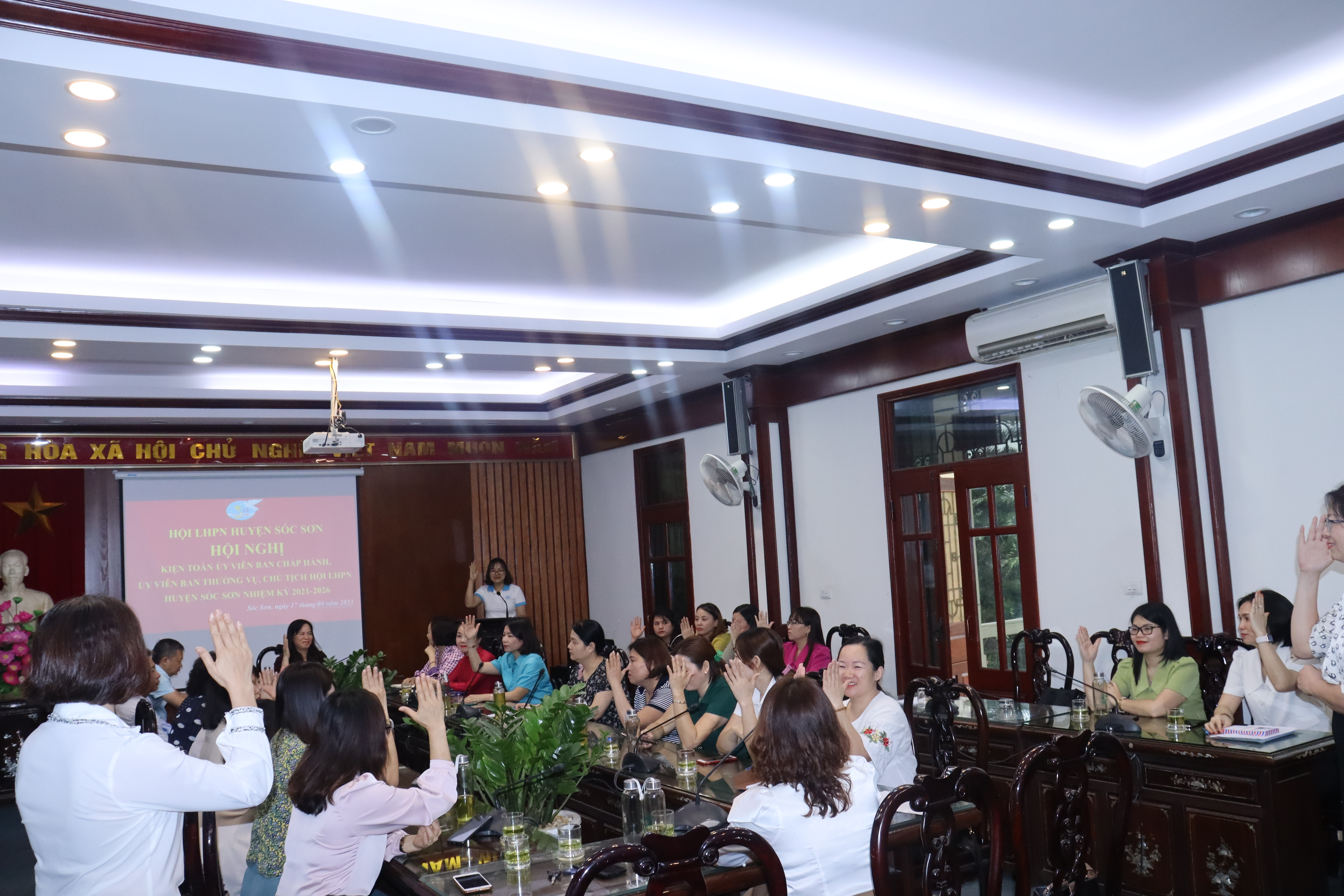 Sóc Sơn: Kiện toàn chức danh Chủ tịch Hội LHPN huyện khóa XI, nhiệm kỳ 2021-2026 - ảnh 2