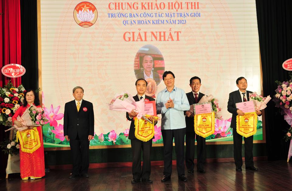 Quận Hoàn Kiếm: Chung khảo Hội thi “Trưởng Ban công tác Mặt trận giỏi” năm 2023 - ảnh 1