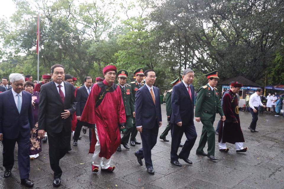 Thành kính Lễ dâng hương tưởng niệm các Vua Hùng năm Quý Mão 2023 - ảnh 1