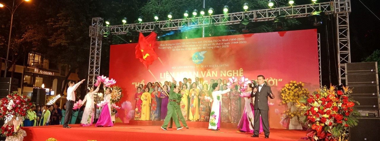 Liên hoan văn nghệ “Hồ Chí Minh- sáng mãi tên Người“ - ảnh 3