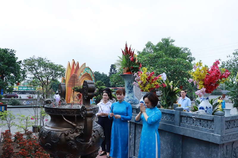 Hội LHPN Hà Nội chia sẻ kinh nghiệm triển khai mô hình “Danh lam thắng cảnh/Di tích lịch sử kiểu mẫu” - ảnh 1