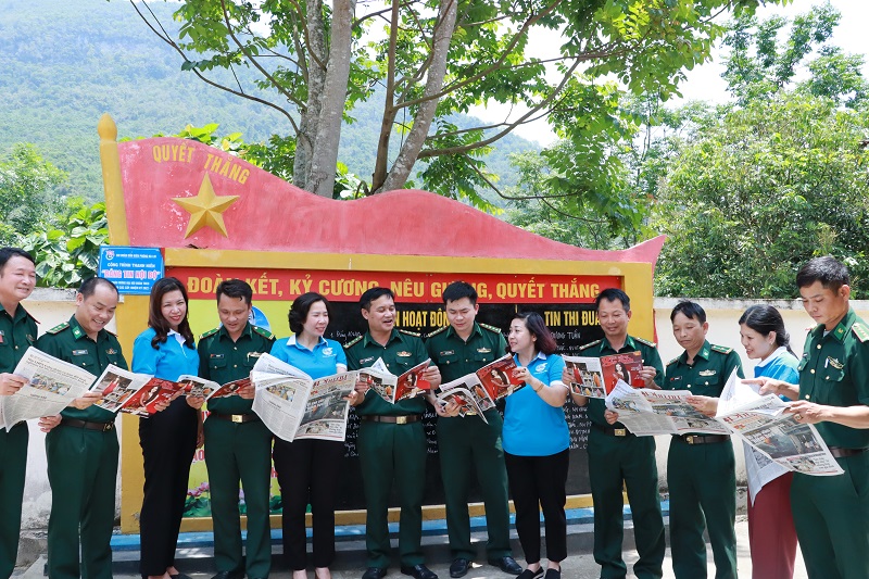 Hội LHPN Hà Nội: Hoàn thành tốt đẹp chương trình “Đồng hành cùng phụ nữ biên cương” tại Nghệ An - ảnh 12