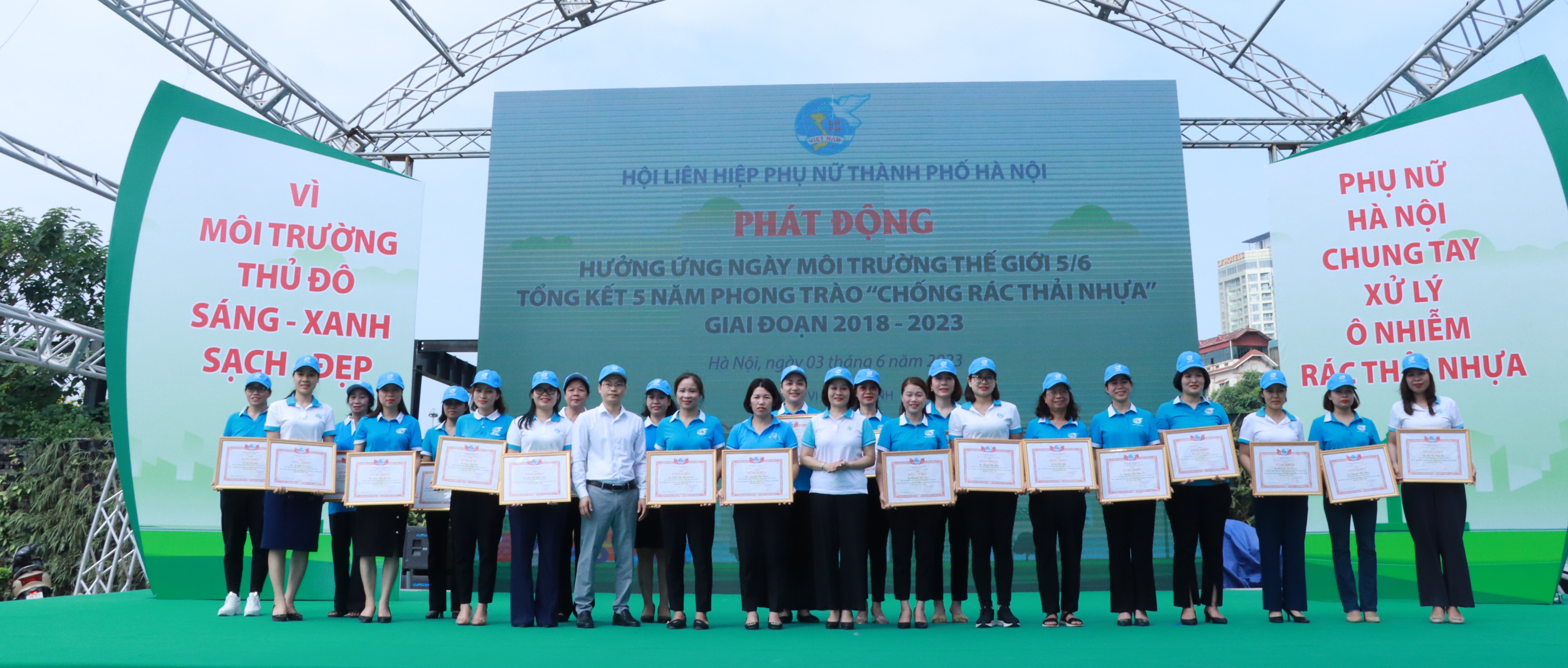 Mỗi cán bộ, hội viên, phụ nữ hãy là một đại sứ tuyên truyền về chống rác thải nhựa, bảo vệ môi trường - ảnh 13