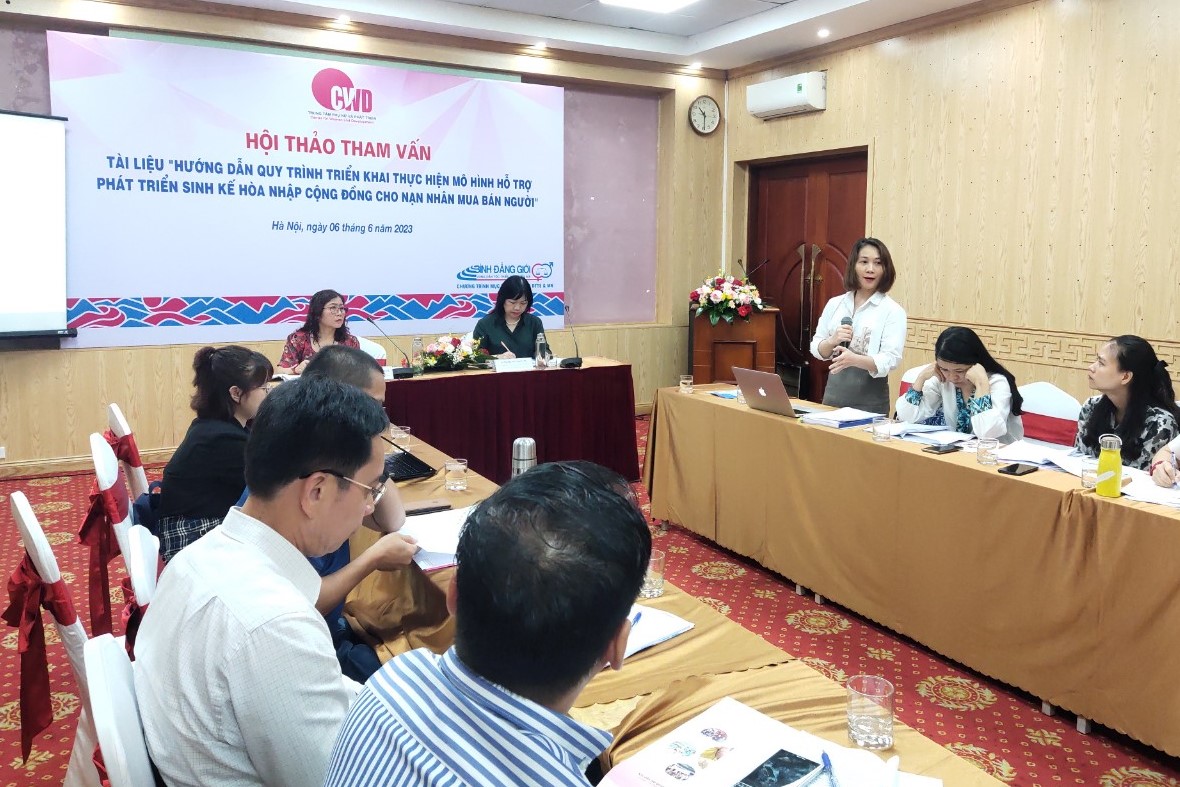 Thí điểm và nhân rộng mô hình hỗ trợ phụ nữ phát triển sinh kế, hòa nhập cộng đồng cho nạn nhân mua bán người - ảnh 4