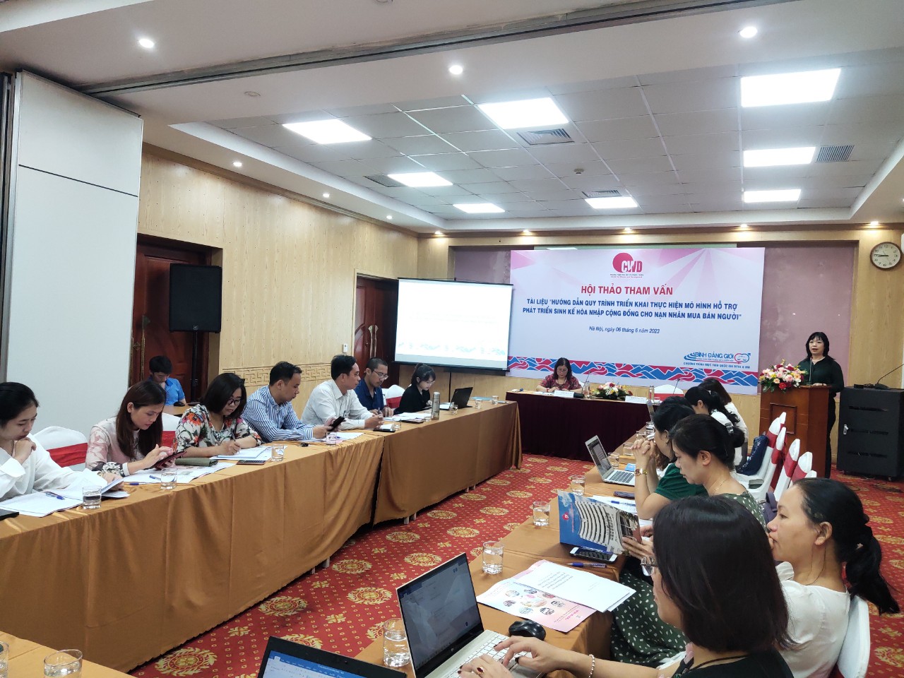 Thí điểm và nhân rộng mô hình hỗ trợ phụ nữ phát triển sinh kế, hòa nhập cộng đồng cho nạn nhân mua bán người - ảnh 3