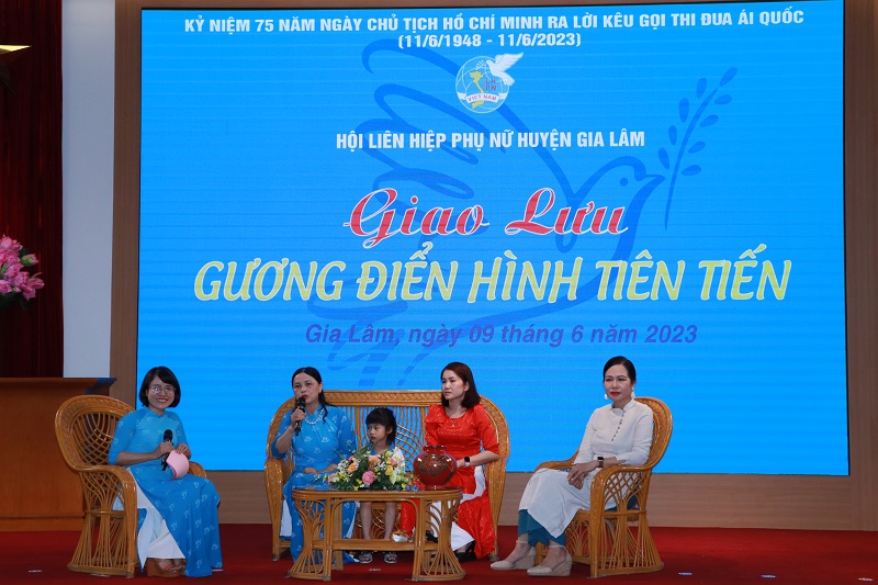 Hội LHPN huyện Gia Lâm: Giao lưu, biểu dương điển hình tiên tiến học tập và làm theo tư tưởng, đạo đức, phong cách  Hồ Chí Minh - ảnh 7