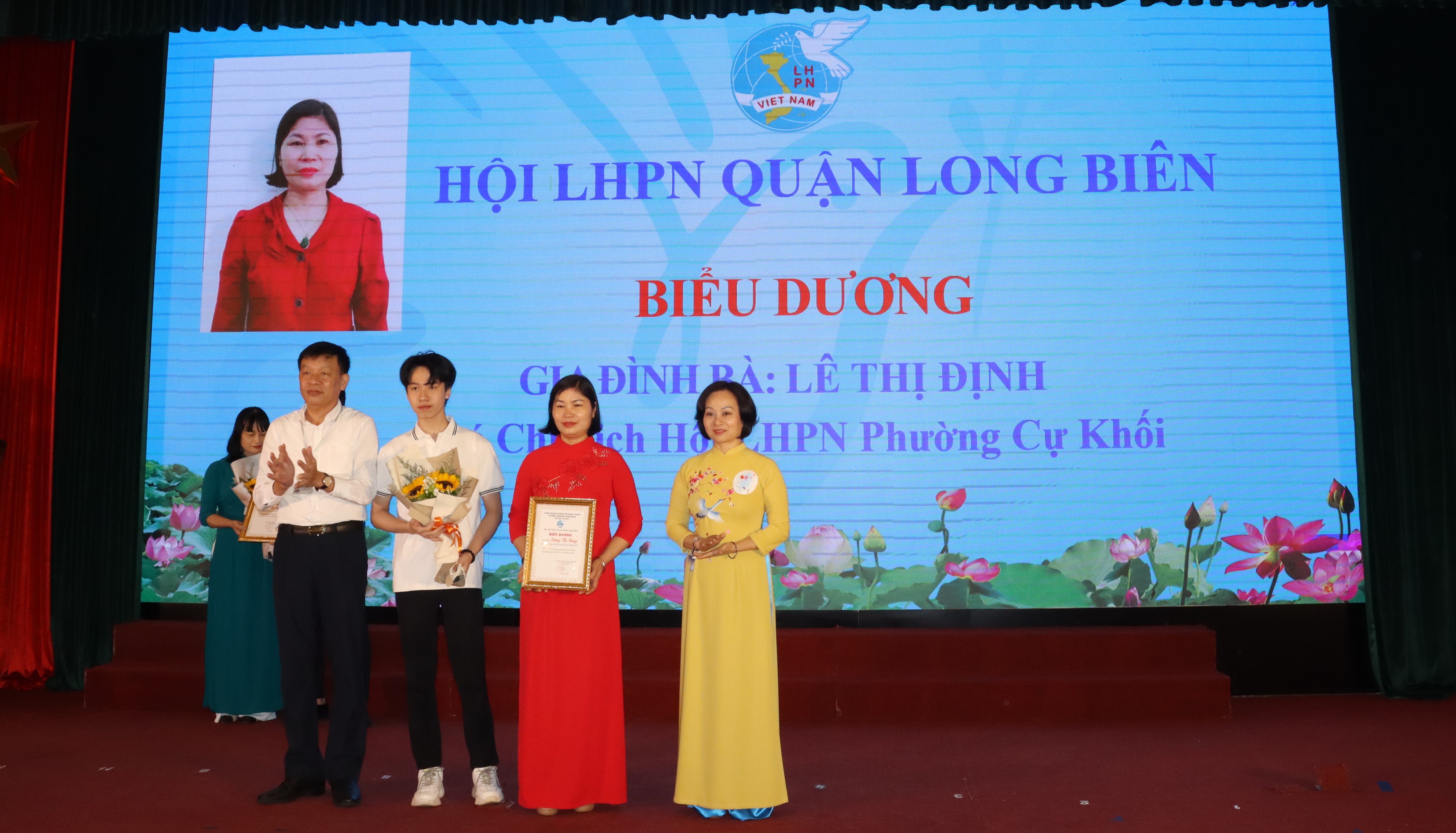 Hội LHPN quận Long Biên nhiều hoạt động ý nghĩa tại “Ngày hội gia đình - Kết nối yêu thương“ - ảnh 3