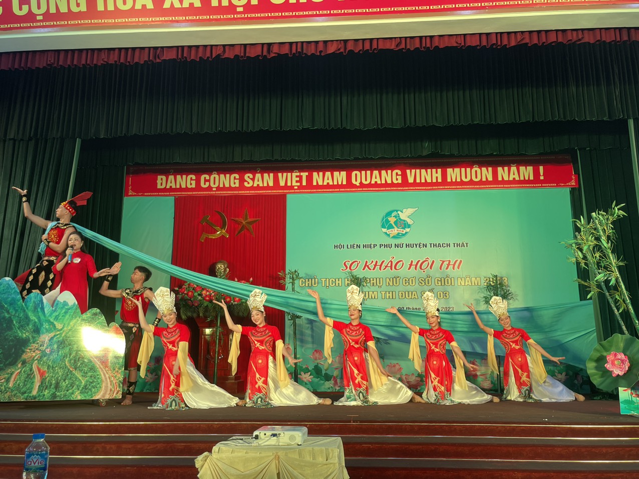6 Chủ tịch Hội Phụ nữ xuất sắc lọt vòng chung khảo hội thi “Chủ tịch Hội Phụ nữ cơ sở giỏi huyện Thạch Thất” năm 2023 - ảnh 2