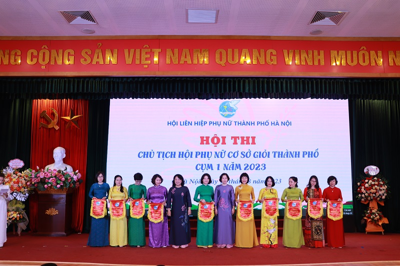 Giải Nhất thuộc về Chủ tịch Hội Phụ nữ phường Phúc Lợi (quận Long Biên) - ảnh 1