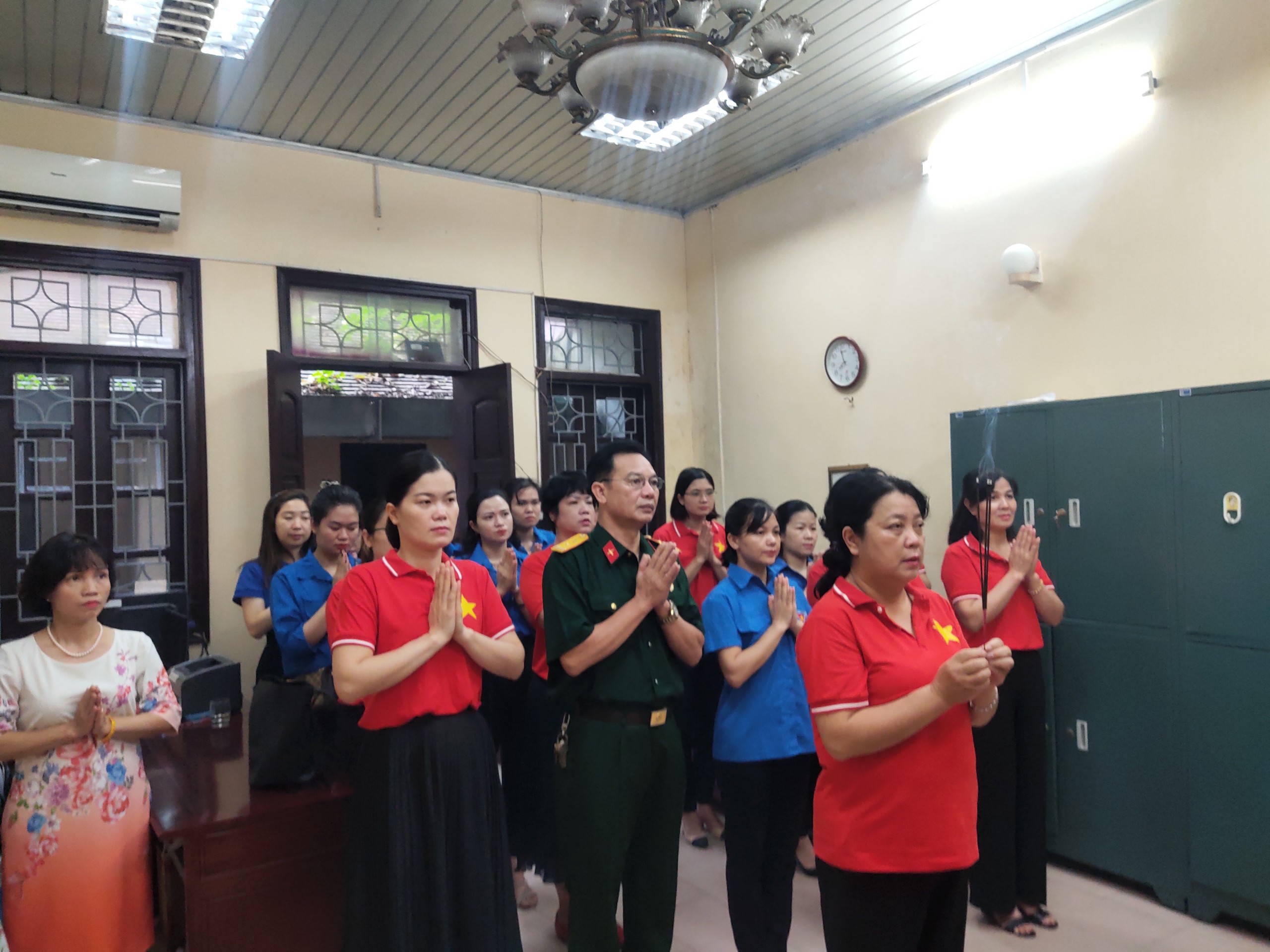 Giáo dục truyền thống cho đảng viên, đoàn viên qua các “địa chỉ đỏ“ cách mạng - ảnh 2