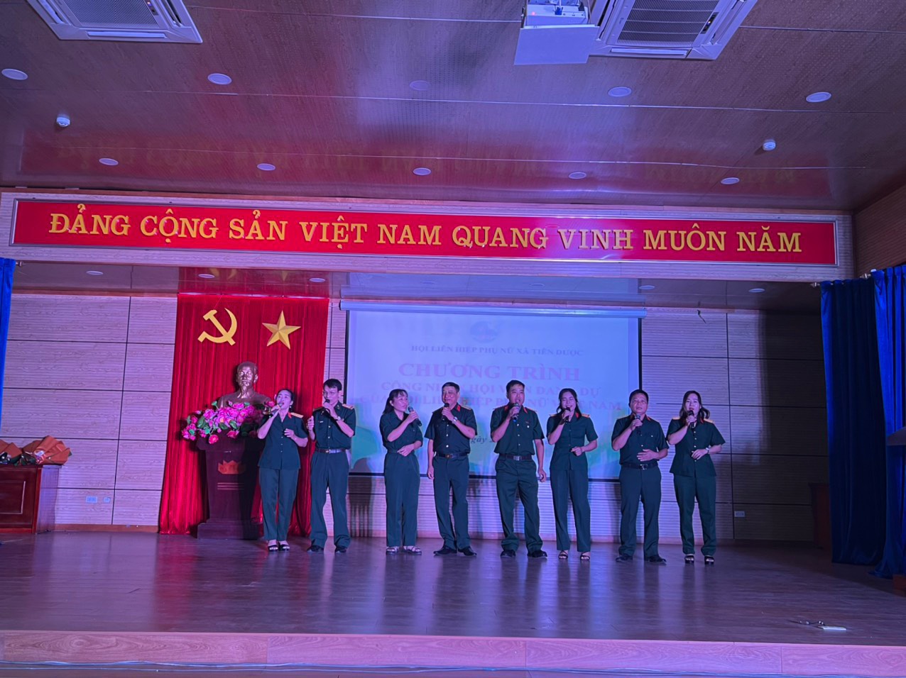 Hội LHPN huyện Sóc Sơn: Kết nạp 41 hội viên danh dự là nam giới - ảnh 2