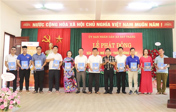 Phát động xây dựng mô hình “Thôn thông minh” tại thôn 2, xã Bát Tràng - ảnh 1