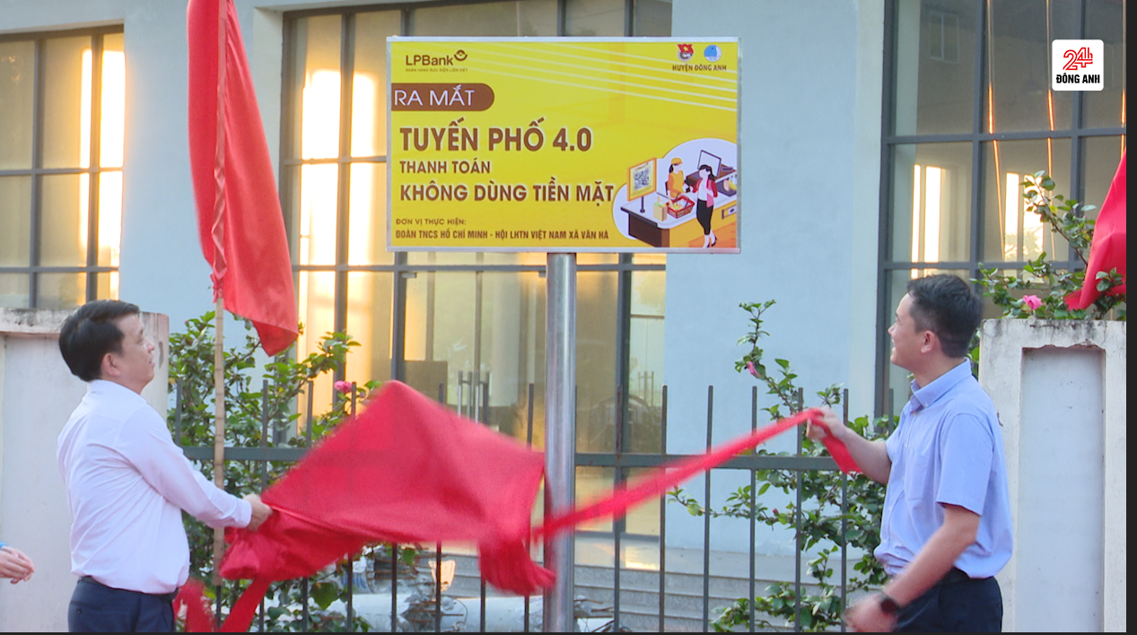  Ra mắt tuyến phố 4.0 “Thanh toán không dùng tiền mặt” tại xã Cổ Loa và Vân Hà - ảnh 1