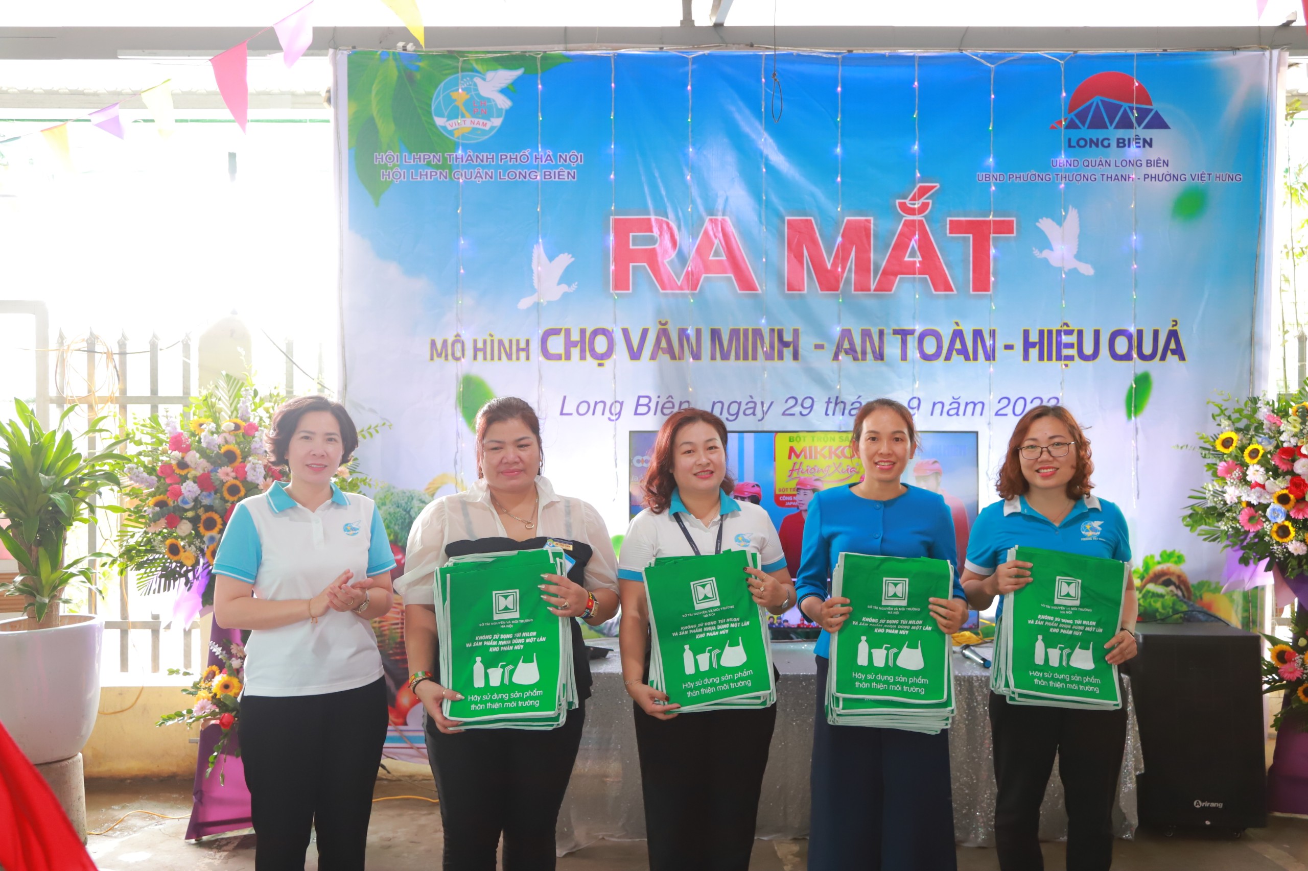 Ra mắt mô hình “Chợ Văn minh – An toàn – Hiệu quả” - ảnh 6