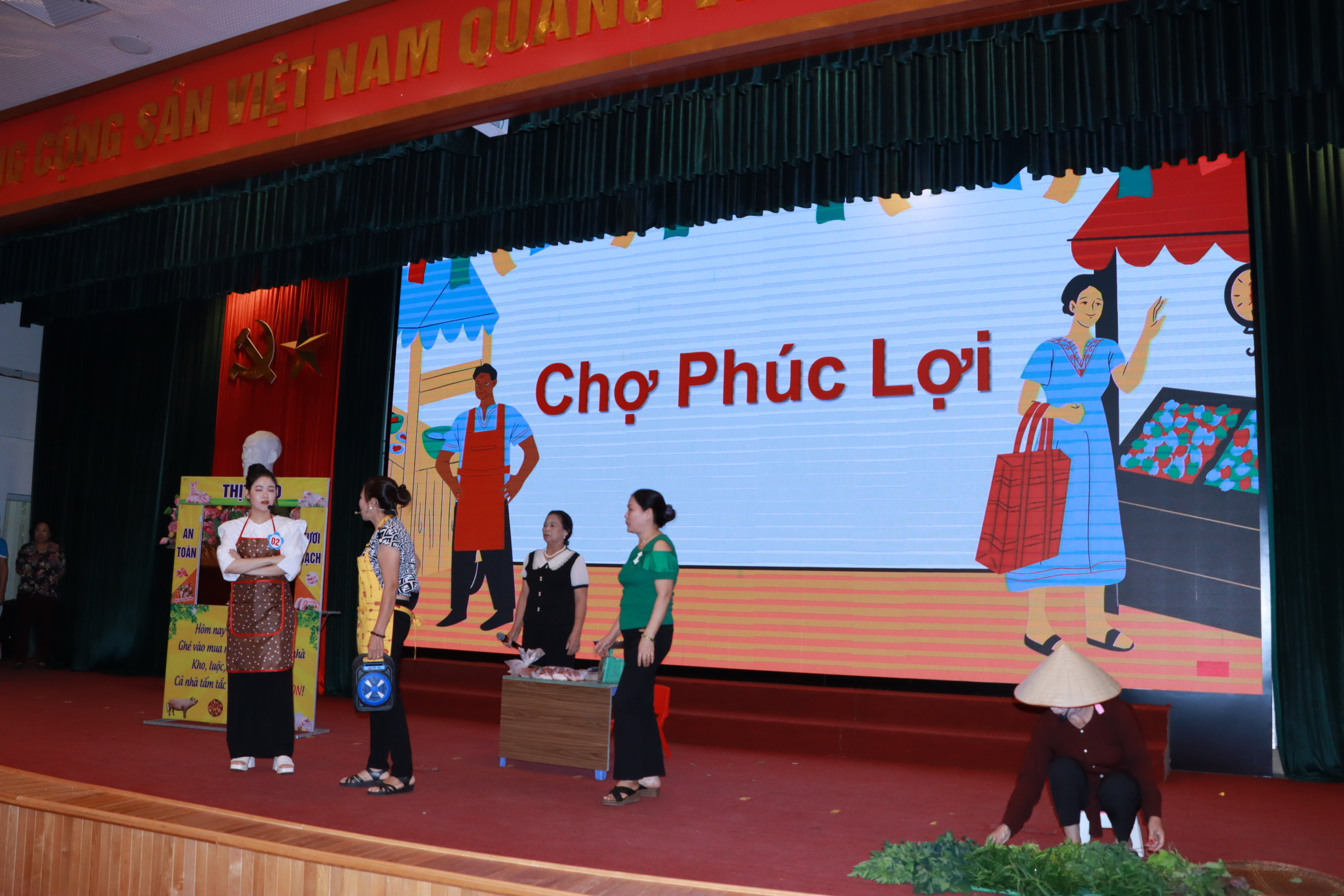 Hội LHPN quận Long Biên: Sôi nổi hội thi sơ khảo “Chợ văn minh thương mại - an toàn thực phẩm” năm 2023 - ảnh 5