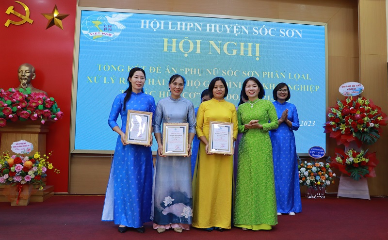 Hội LHPN huyện Sóc Sơn: Kết nạp 9 hội viên danh dự là nam giới - ảnh 6
