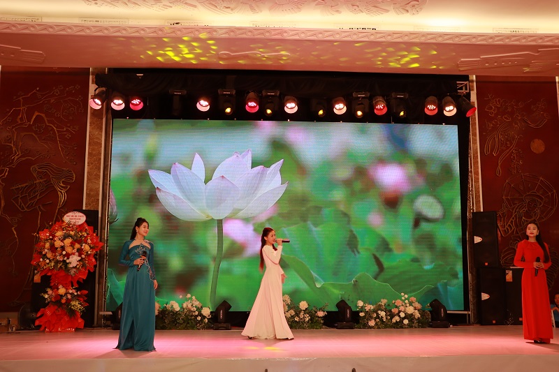 Gặp mặt đại biểu dự Chương trình Biểu dương Chủ tịch Hội Phụ nữ cơ sở giỏi toàn quốc năm 2023 - ảnh 3