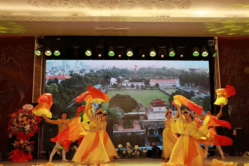 Gặp mặt đại biểu dự Chương trình Biểu dương Chủ tịch Hội Phụ nữ cơ sở giỏi toàn quốc năm 2023 - ảnh 5