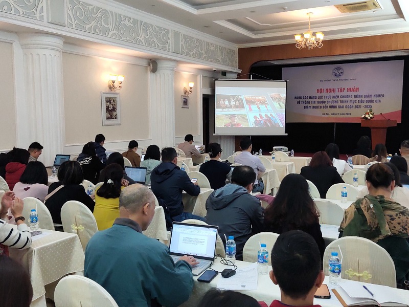 Nâng cao kĩ năng, năng lực thực hiện chương trình giảm nghèo cho đội ngũ phóng viên, biên tập viên - ảnh 2