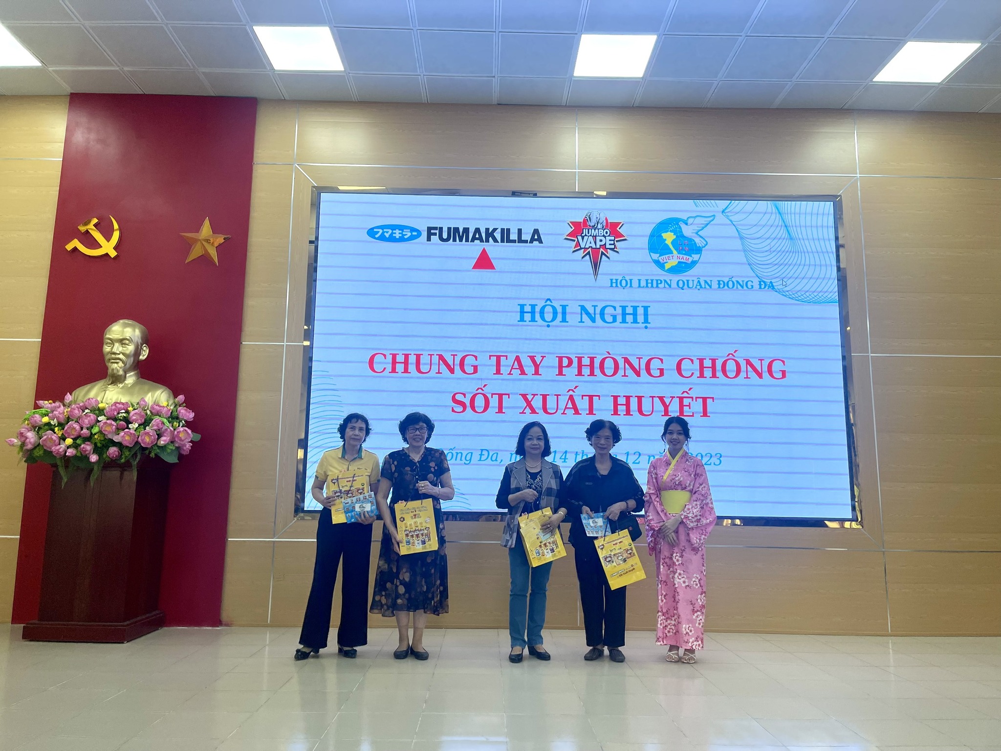 Chung tay phòng chống sốt xuất huyết - ảnh 4