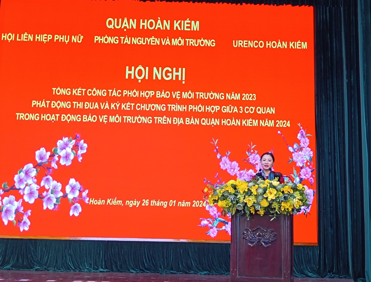 Quận Hoàn Kiếm ký kết giao ước thi đua trong công tác bảo vệ môi trường năm 2024 - ảnh 4
