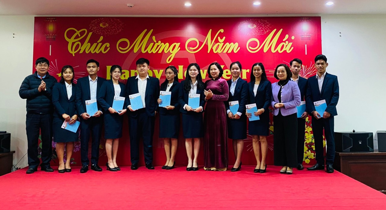 Việt Nam - Campuchia giao lưu, đón Tết cổ truyền tại Hà Nội - ảnh 6