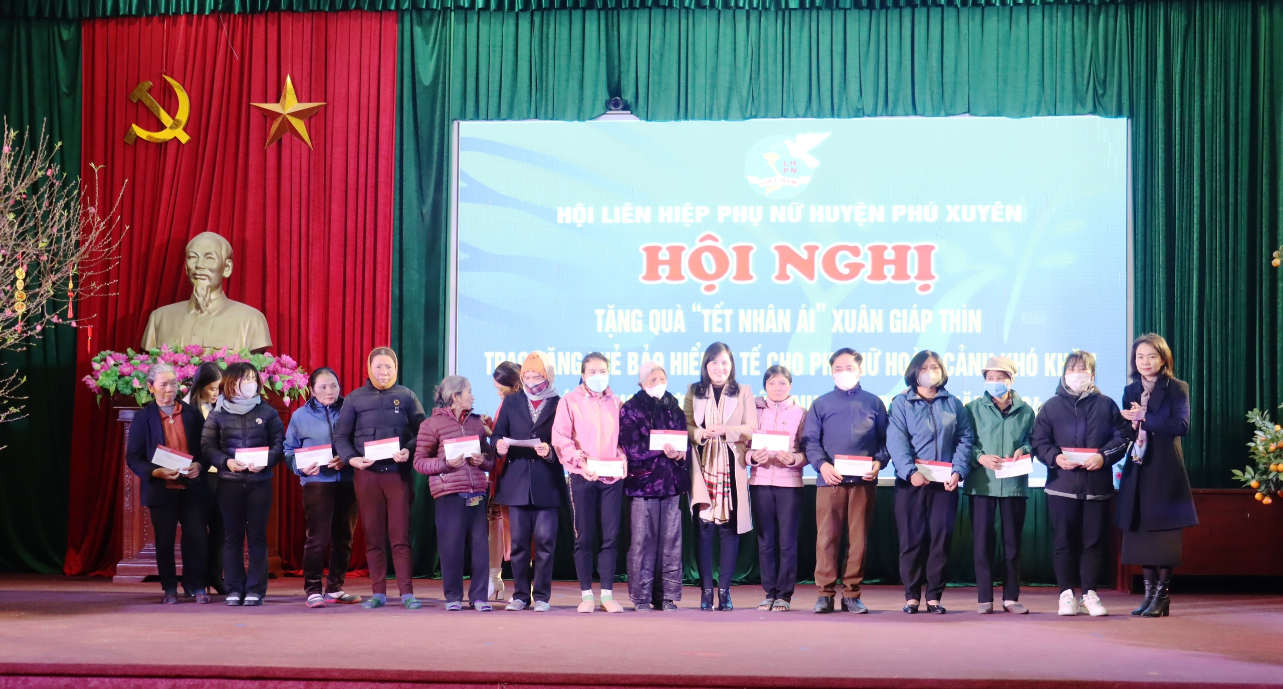 Để mọi gia đình hội viên phụ nữ đều có Tết an vui, đầm ấm - ảnh 1