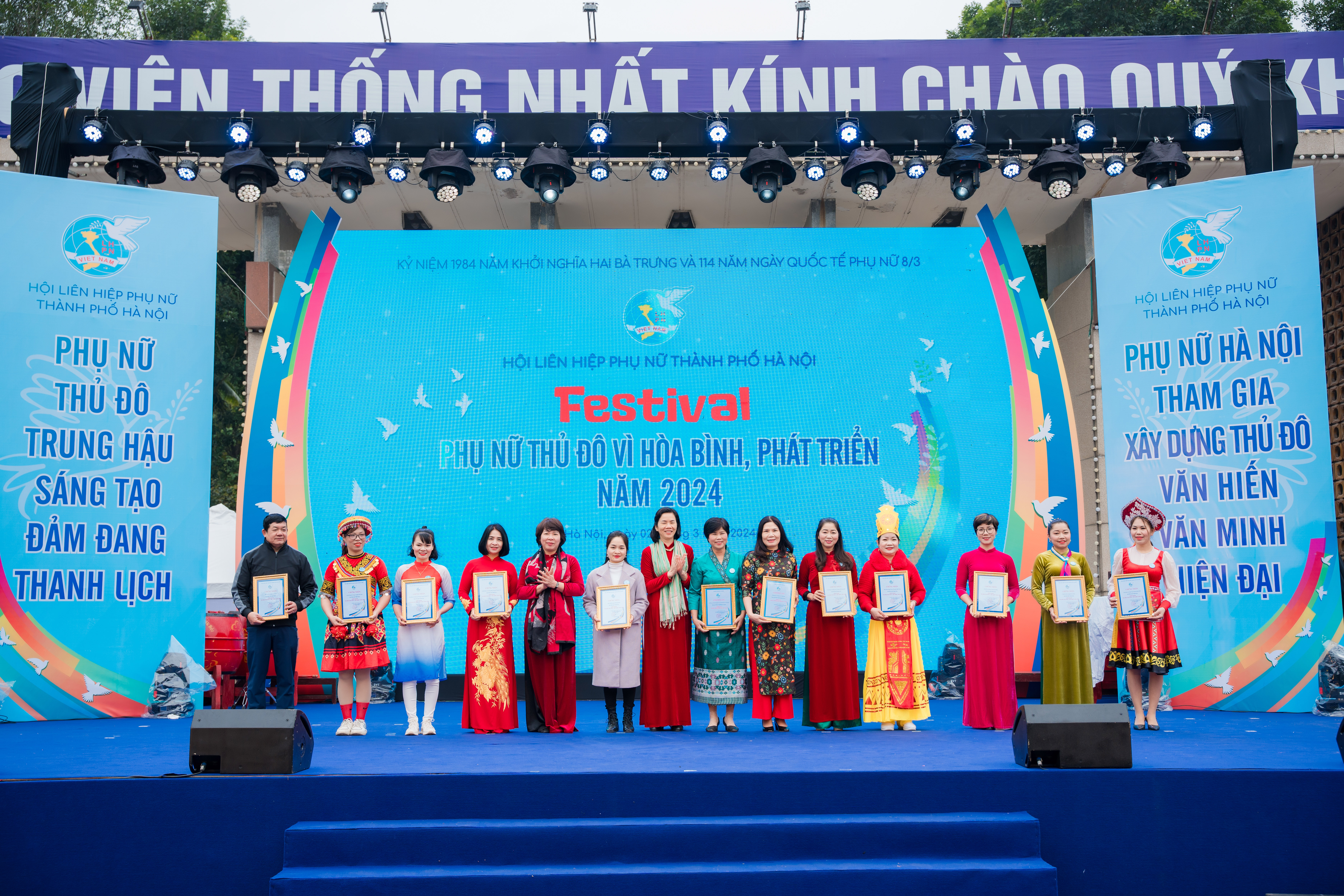 Ấn tượng liên hoan “Vũ điệu hòa bình - hữu nghị” năm 2024 - ảnh 16