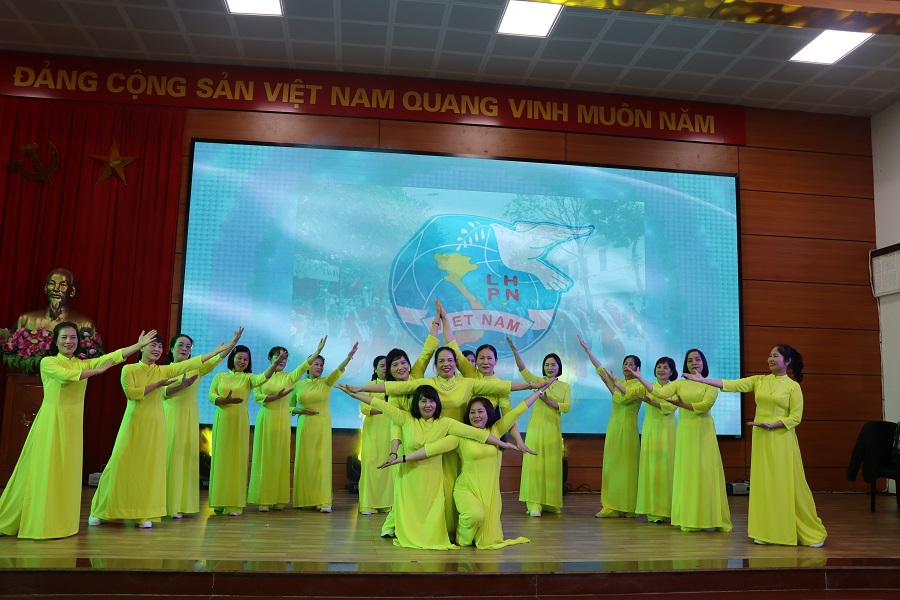 Quận Long Biên: “Cán bộ, hội viên phụ nữ chúng tôi rất vui, phấn khởi đến với ngày hội!“ - ảnh 14