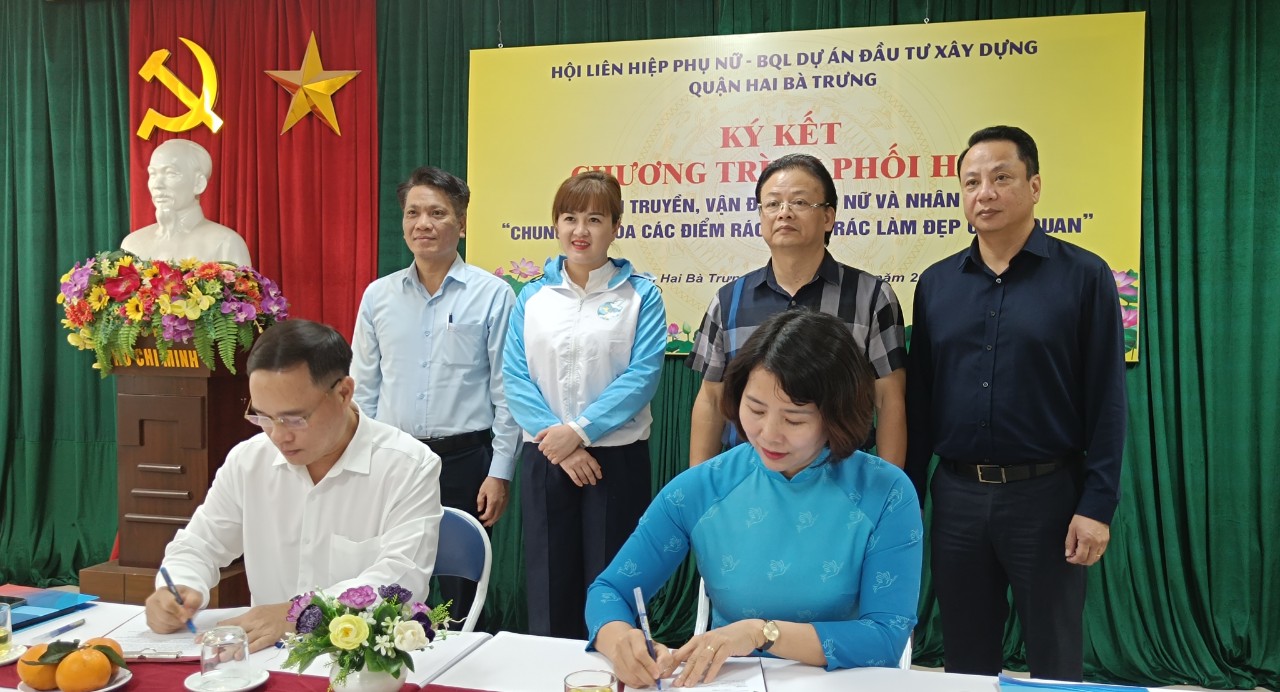 Chung tay xóa các điểm rác, chân rác làm đẹp cảnh quan năm 2024 - ảnh 1