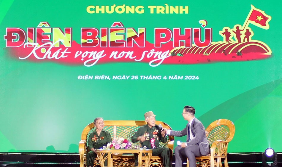 Ấn tượng chương trình nghệ thuật “Điện Biên Phủ - Khát vọng non sông” - ảnh 1