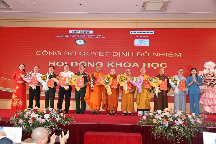 Lễ ra mắt Viện Phát triển Văn hóa và Chăm sóc sức khỏe cộng đồng - ảnh 3