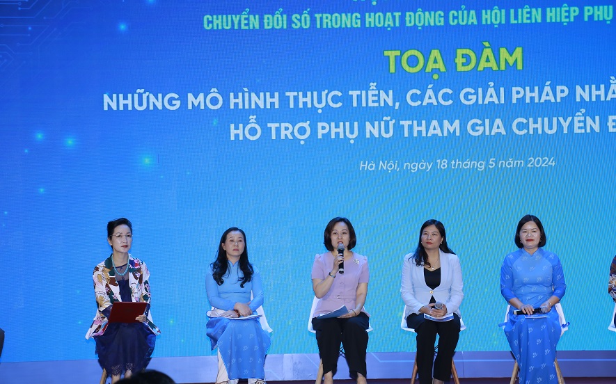 Nhiều mô hình, cách làm sáng tạo hỗ trợ phụ nữ tham gia chuyển đổi số - ảnh 1