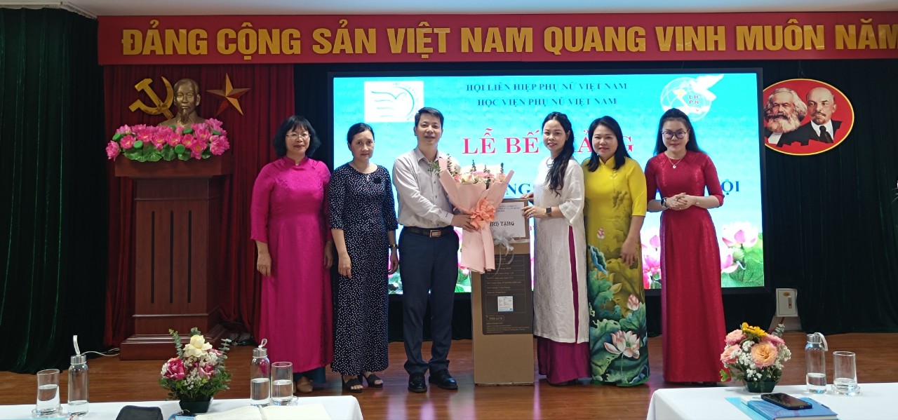 Vận dụng sáng tạo kiến thức, kỹ năng để nâng cao chất lượng, hiệu quả công tác Hội - ảnh 4
