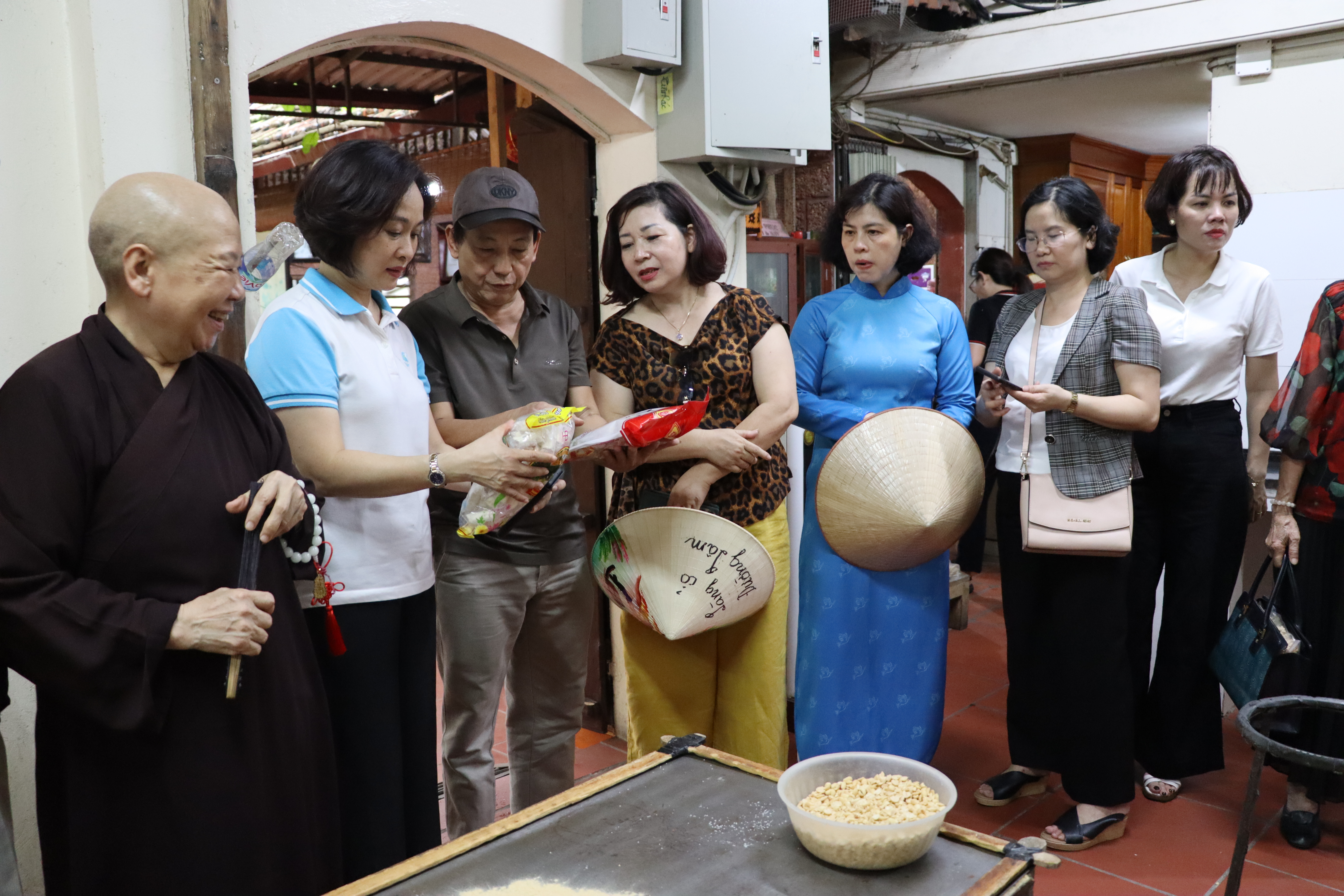 Phụ nữ Thủ đô đổi mới, sáng tạo hoạt động Hội mang đậm dấu ấn, bản sắc riêng - ảnh 8