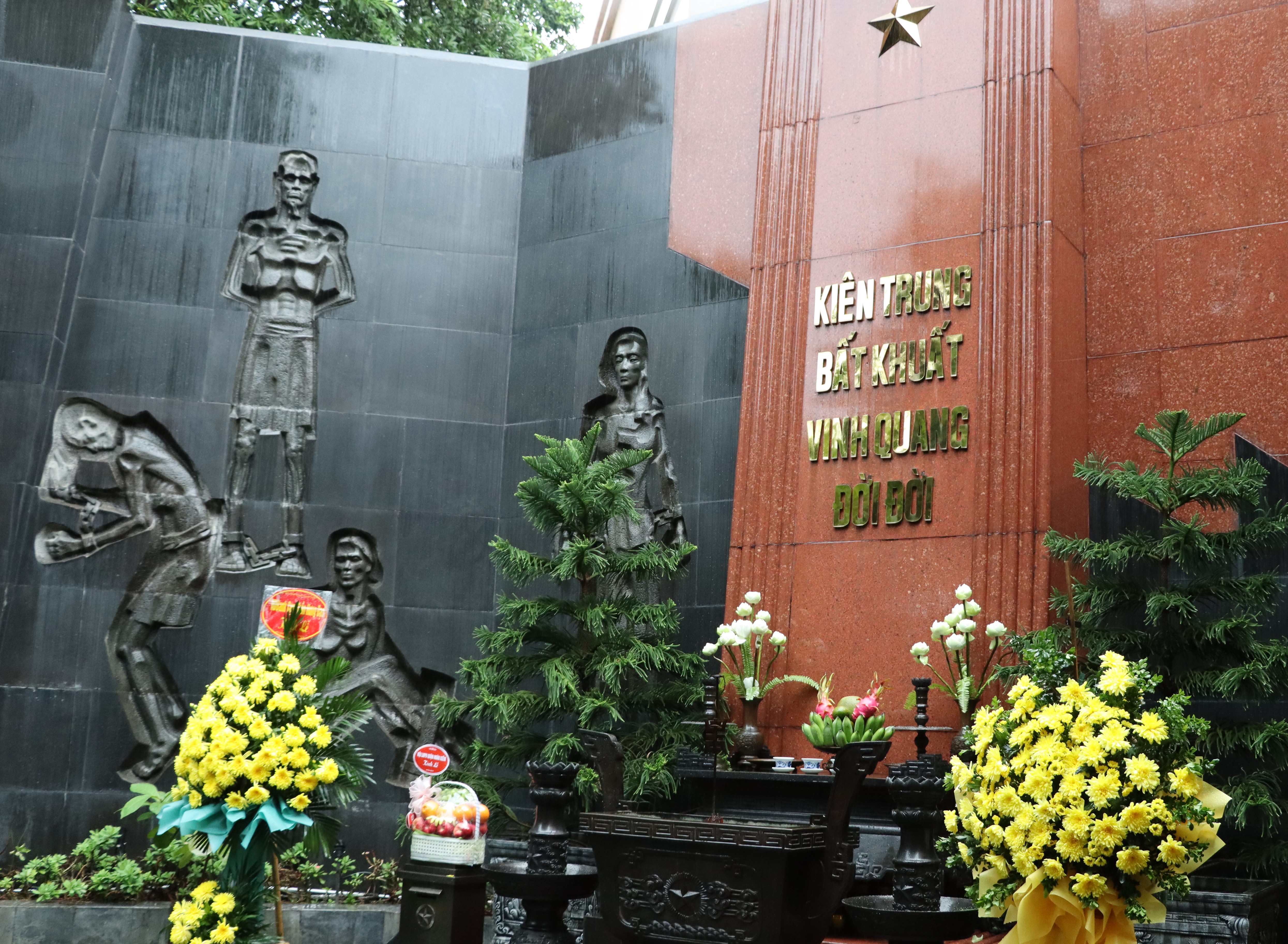 Gặp mặt, tặng quà cán bộ Hội, phụ nữ là thương binh, thân nhân liệt sỹ - ảnh 3