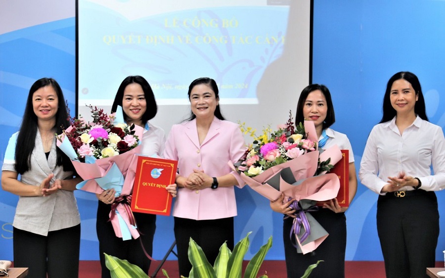 Hội LHPN Việt Nam: Trao Quyết định bổ nhiệm 2 Phó trưởng ban - ảnh 1