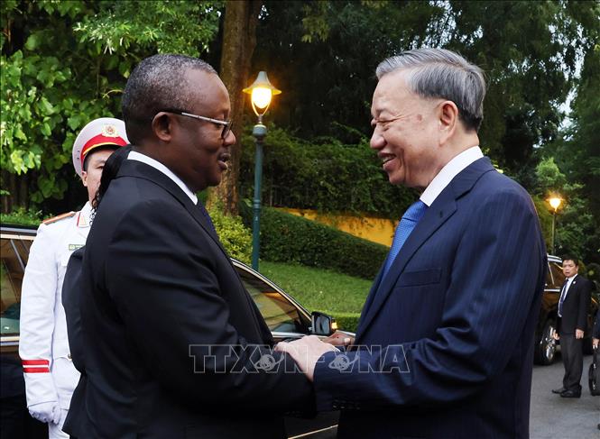 Tổng Bí thư, Chủ tịch nước Tô Lâm chủ trì lễ đón chính thức Tổng thống Guinea-Bissau - ảnh 1