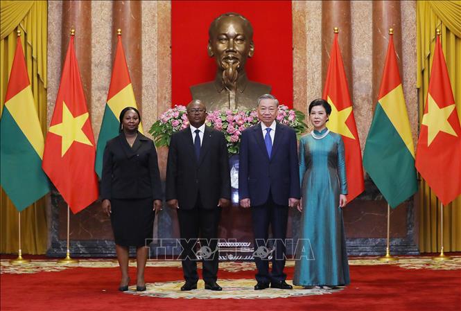Tổng Bí thư, Chủ tịch nước Tô Lâm chủ trì lễ đón chính thức Tổng thống Guinea-Bissau - ảnh 8