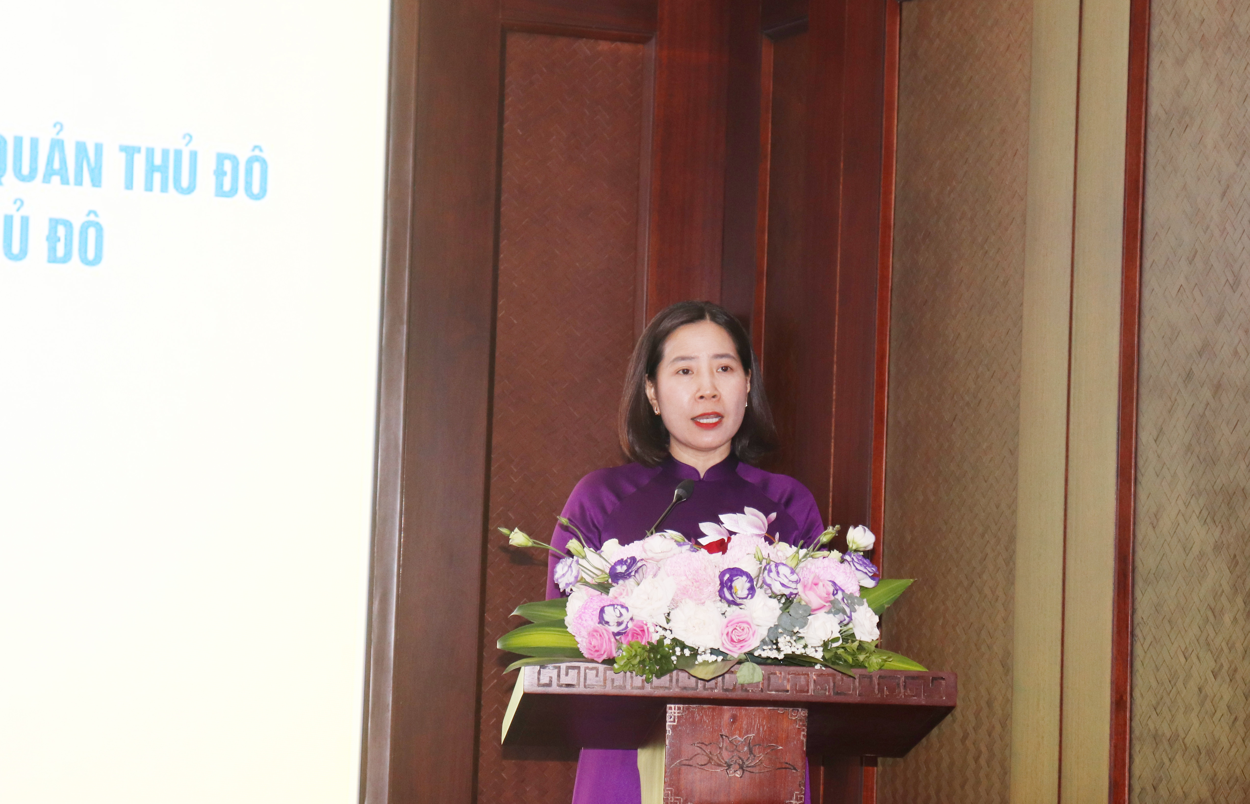 Tự hào và biết ơn những đóng góp của phụ nữ tham gia kháng chiến và tiếp quản Thủ đô - ảnh 3
