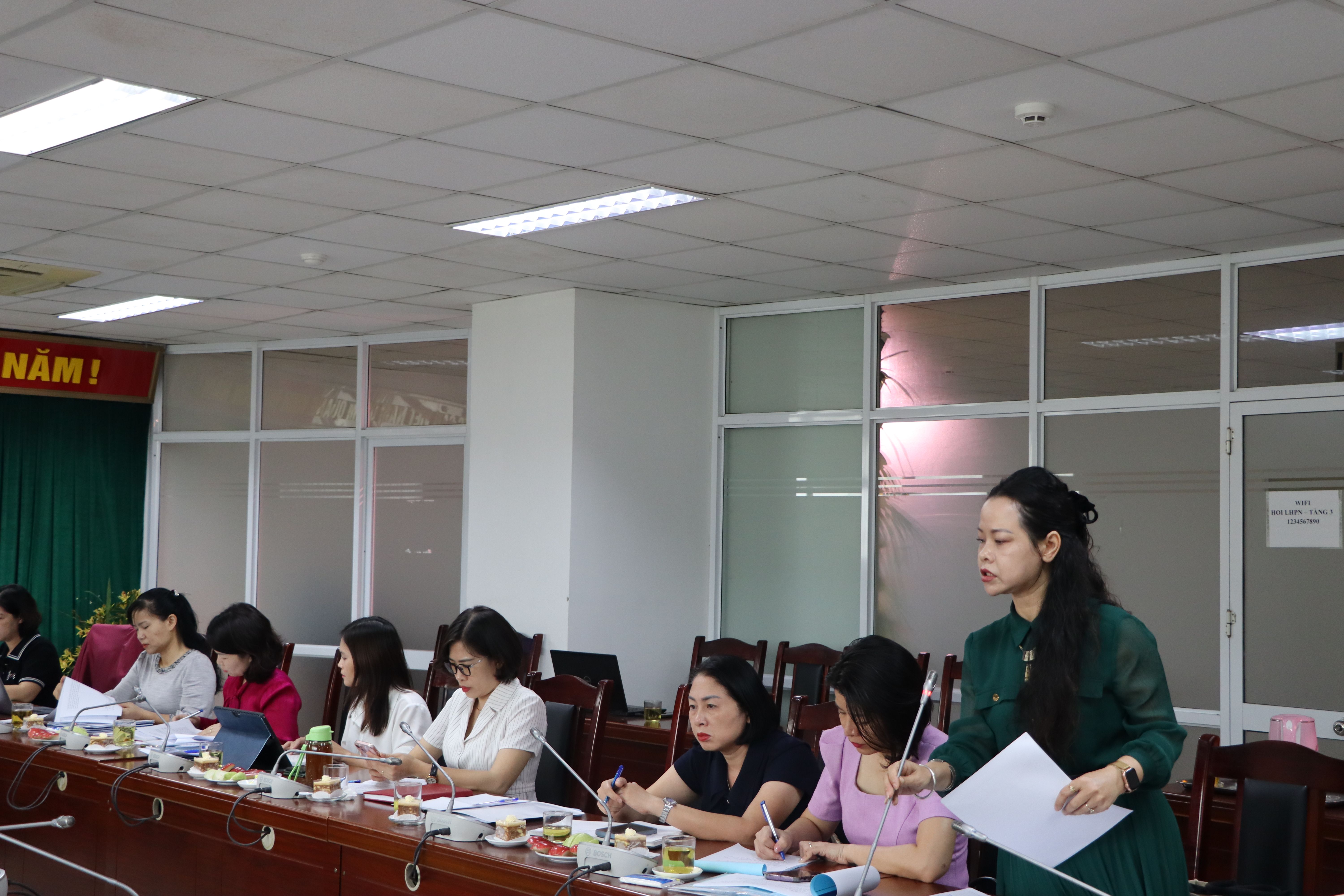 Cụm thi đua số 3-Hội LHPN Hà Nội: Tích cực tham gia xây dựng nông thôn mới, đô thị văn minh - ảnh 3