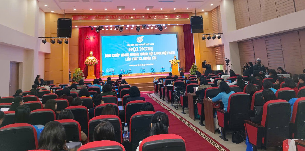 Khai mạc Hội nghị lần thứ 12 Ban Chấp hành TƯ Hội LHPN Việt Nam khóa XIII - ảnh 2