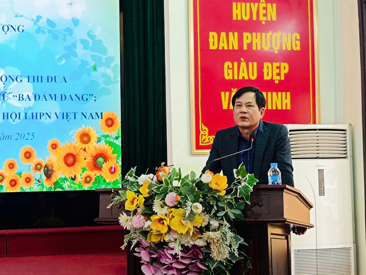 Hội LHPN huyện Đan Phượng biểu dương nhiều tập thể, cá nhân xuất sắc trong phong trào thi đua - ảnh 2