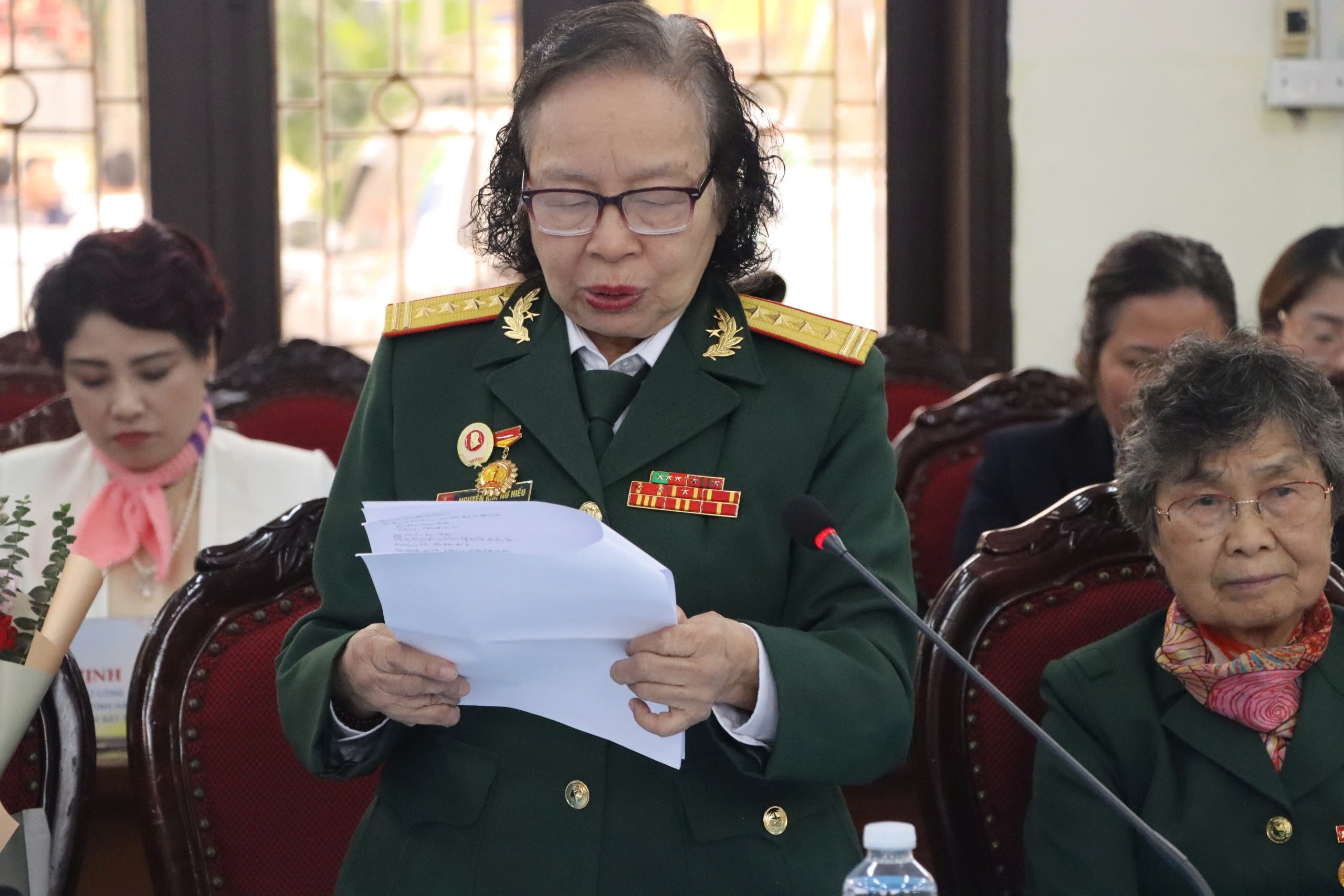 Hình ảnh đẹp của những nhân chứng lịch sử, những người trực tiếp tham gia phong trào phụ nữ “Ba đảm đang” - ảnh 12