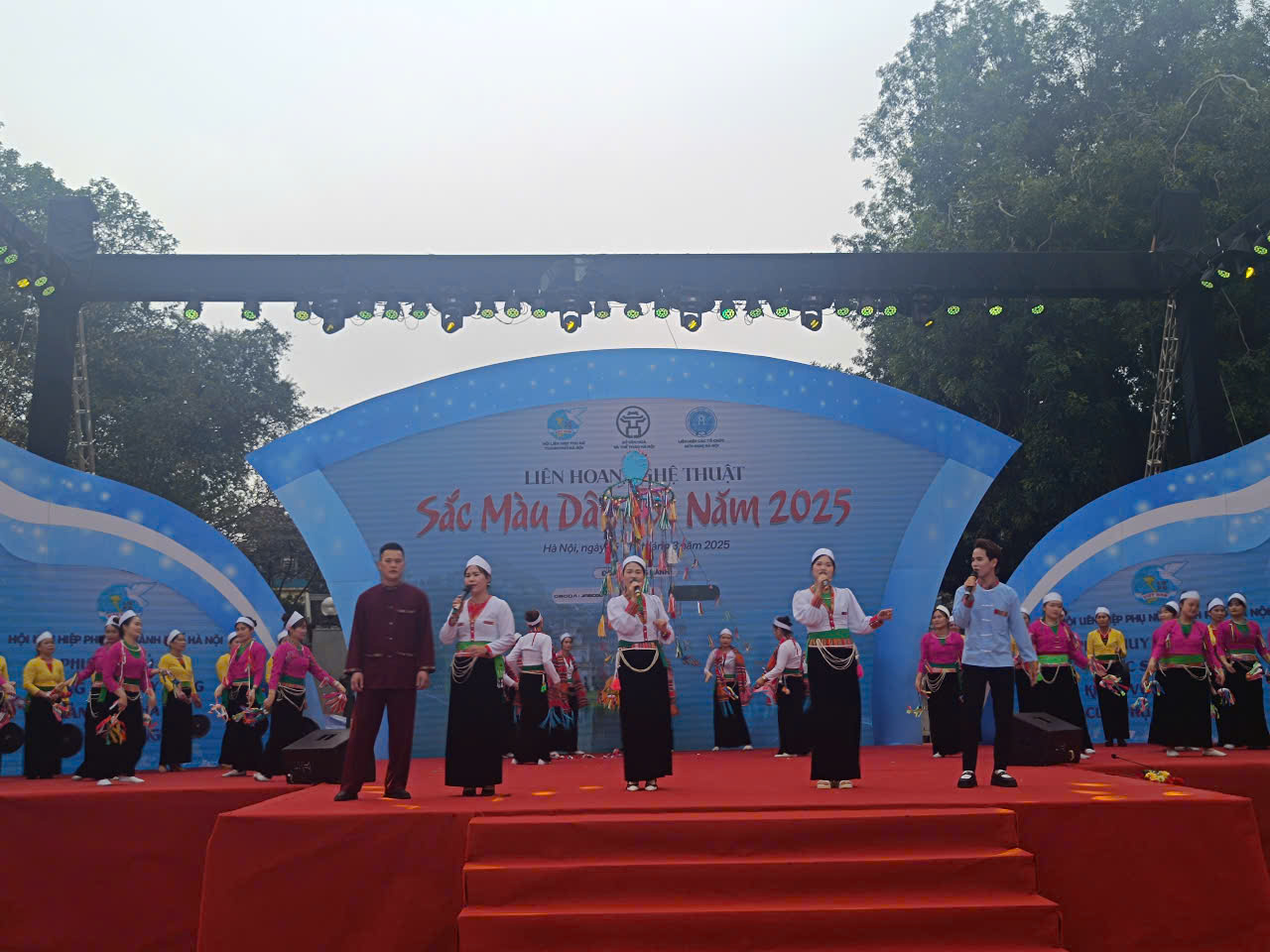 Những hình ảnh ấn tượng tại Festival “Phụ nữ Thủ đô vì hòa bình, phát triển” năm 2025 - ảnh 16