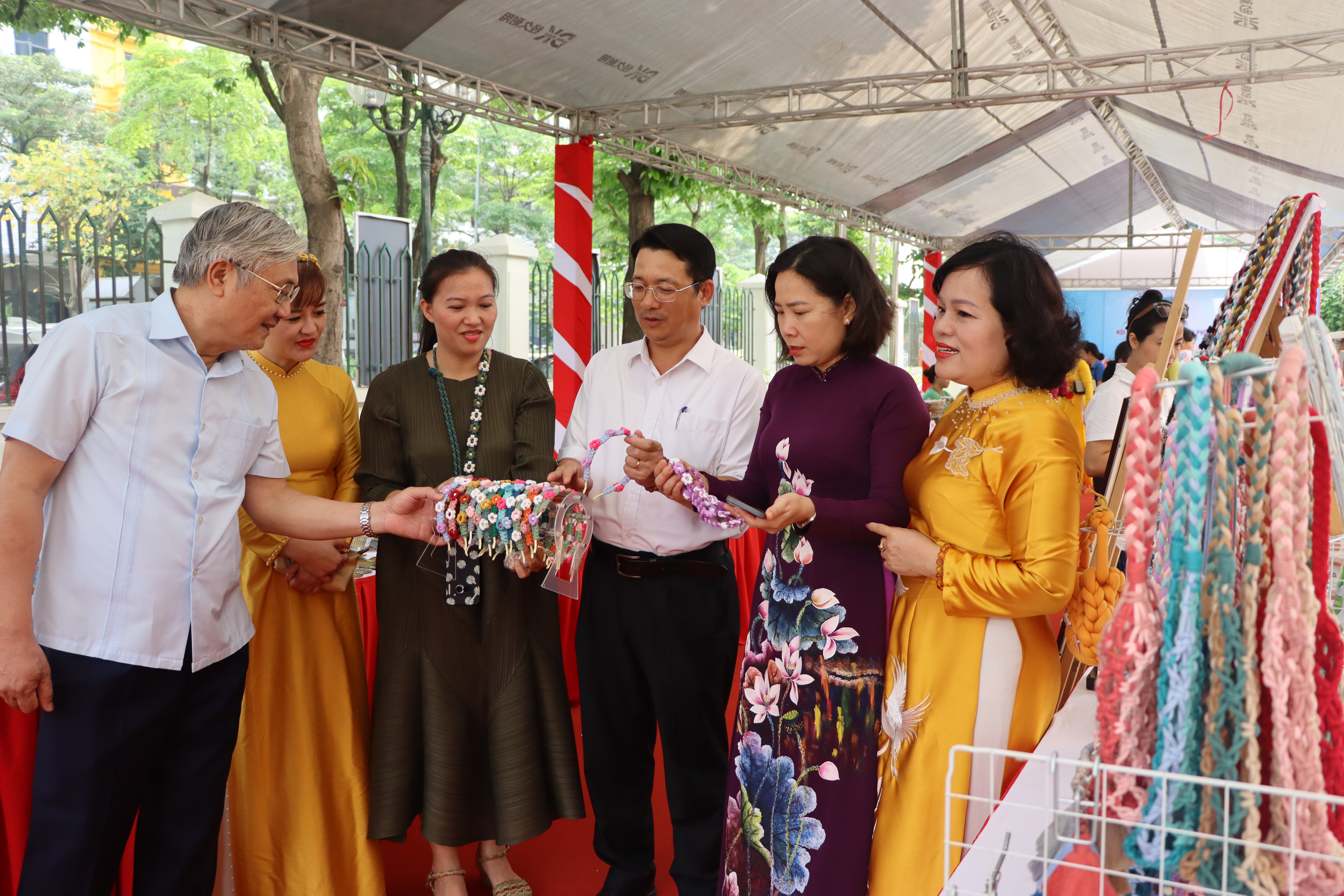 Phát huy tiềm năng của phụ nữ Thủ đô trong khởi nghiệp sáng tạo - ảnh 1