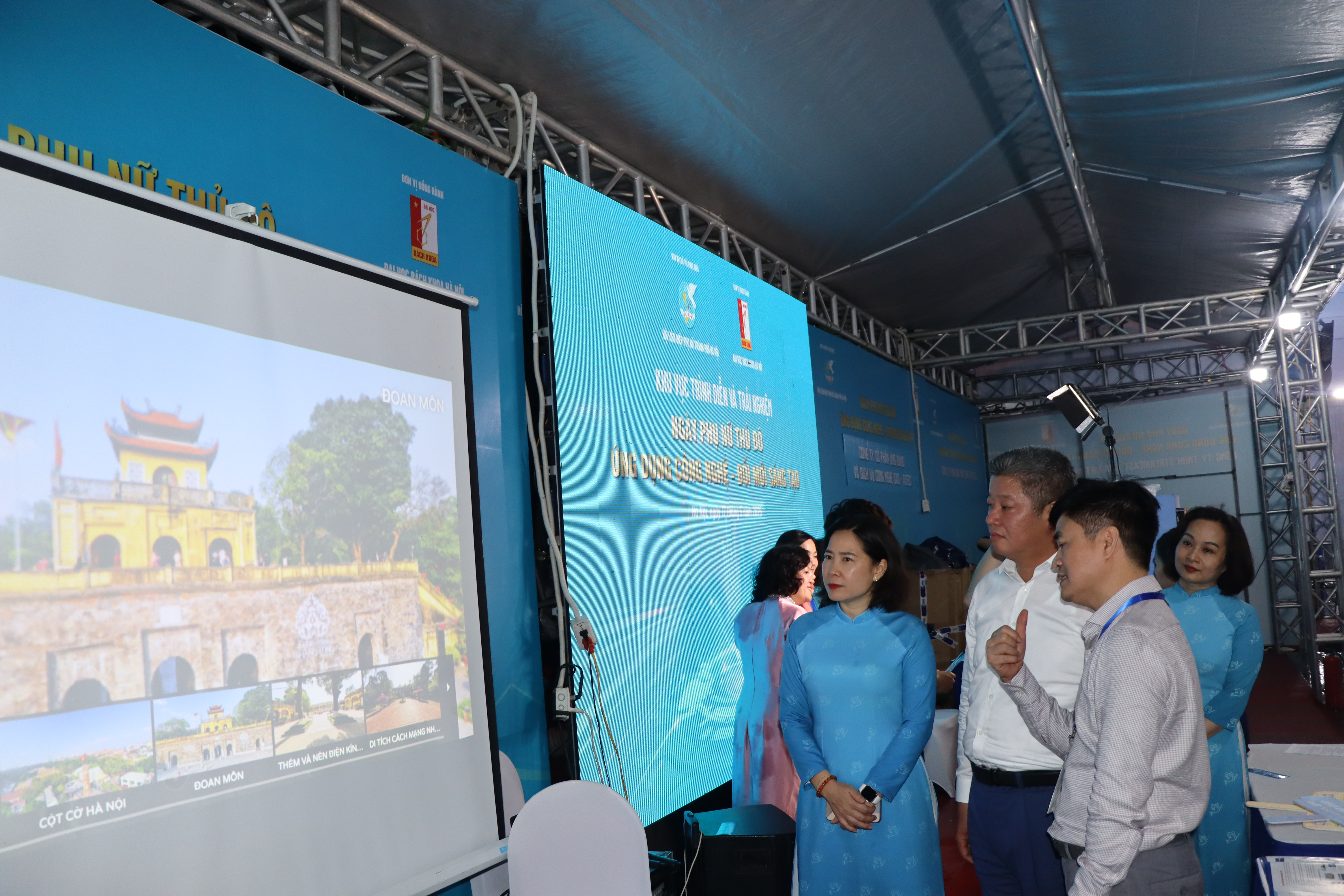 Khai mạc Ngày Phụ nữ Thủ đô ứng dụng công nghệ và đổi mới sáng tạo năm 2025 - ảnh 8