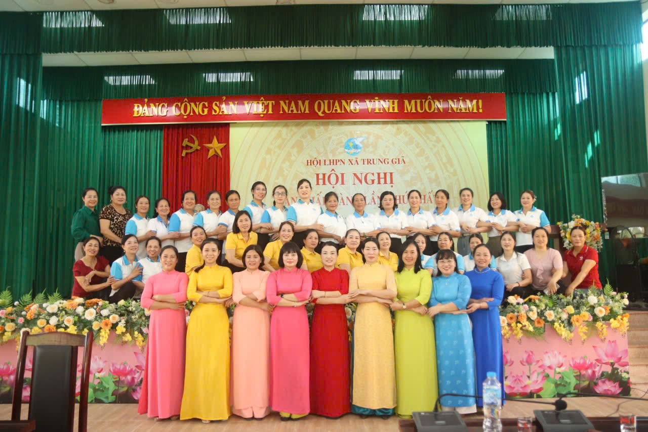 Hội LHPN xã Trung Giã, TP Hà Nội: Tổ chức hội nghị Ban chấp hành lần thứ Nhất - ảnh 1