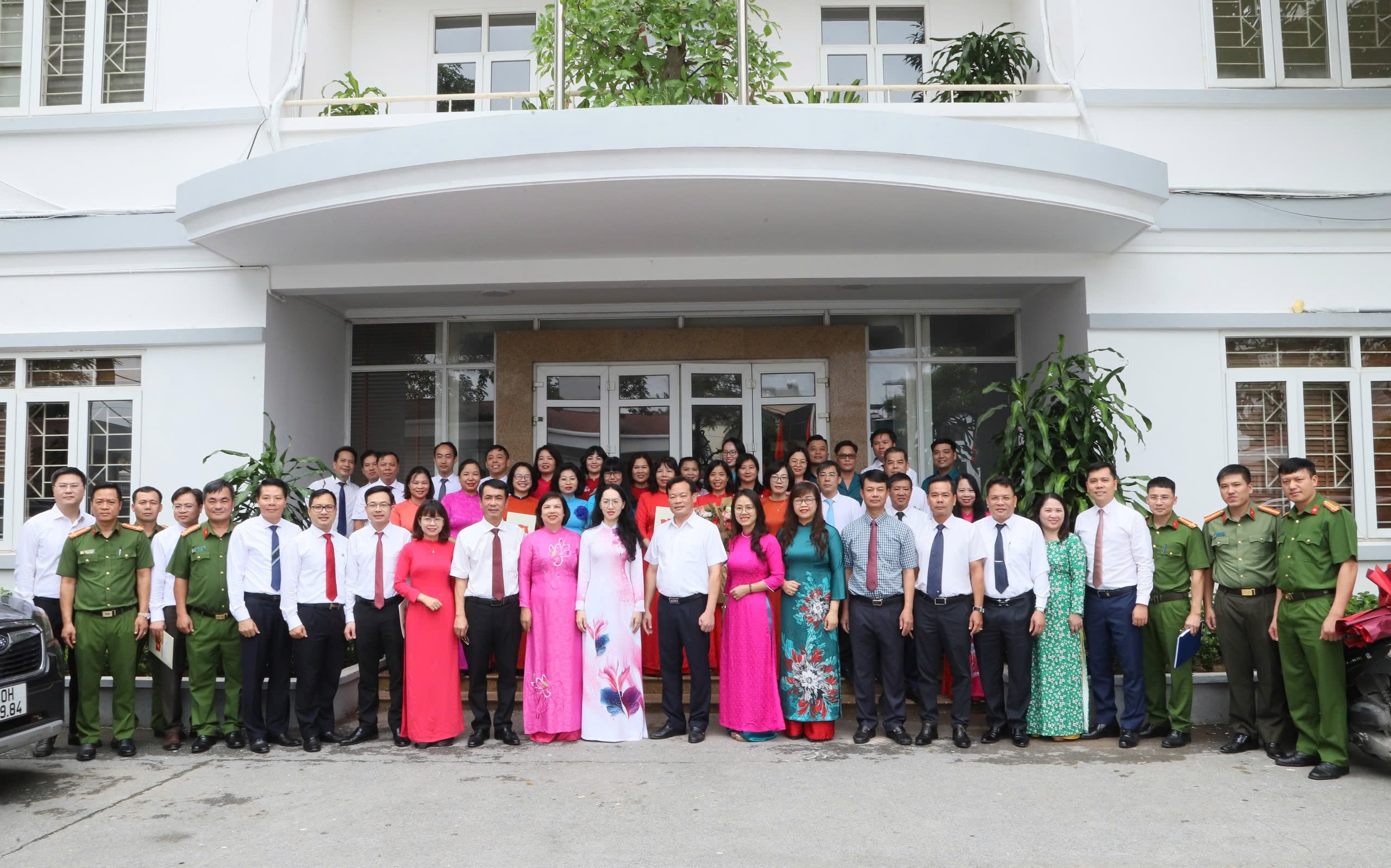 Phường Hồng Hà, TP Hà Nội: Công bố các quyết định về tổ chức bộ máy và công tác cán bộ - ảnh 3