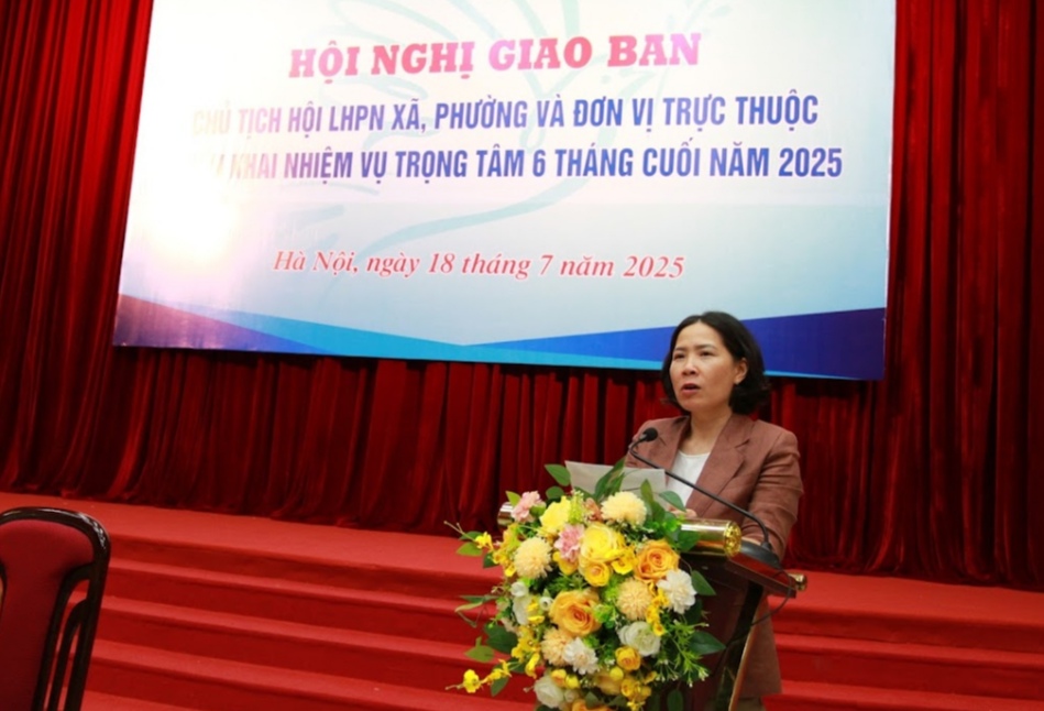 Phụ nữ say mê với công tác Hội góp phần xây dựng Thủ đô phát triển trong tình hình mới - ảnh 2